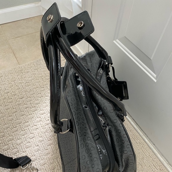 Guess carryon/tote - Picture 8 of 11